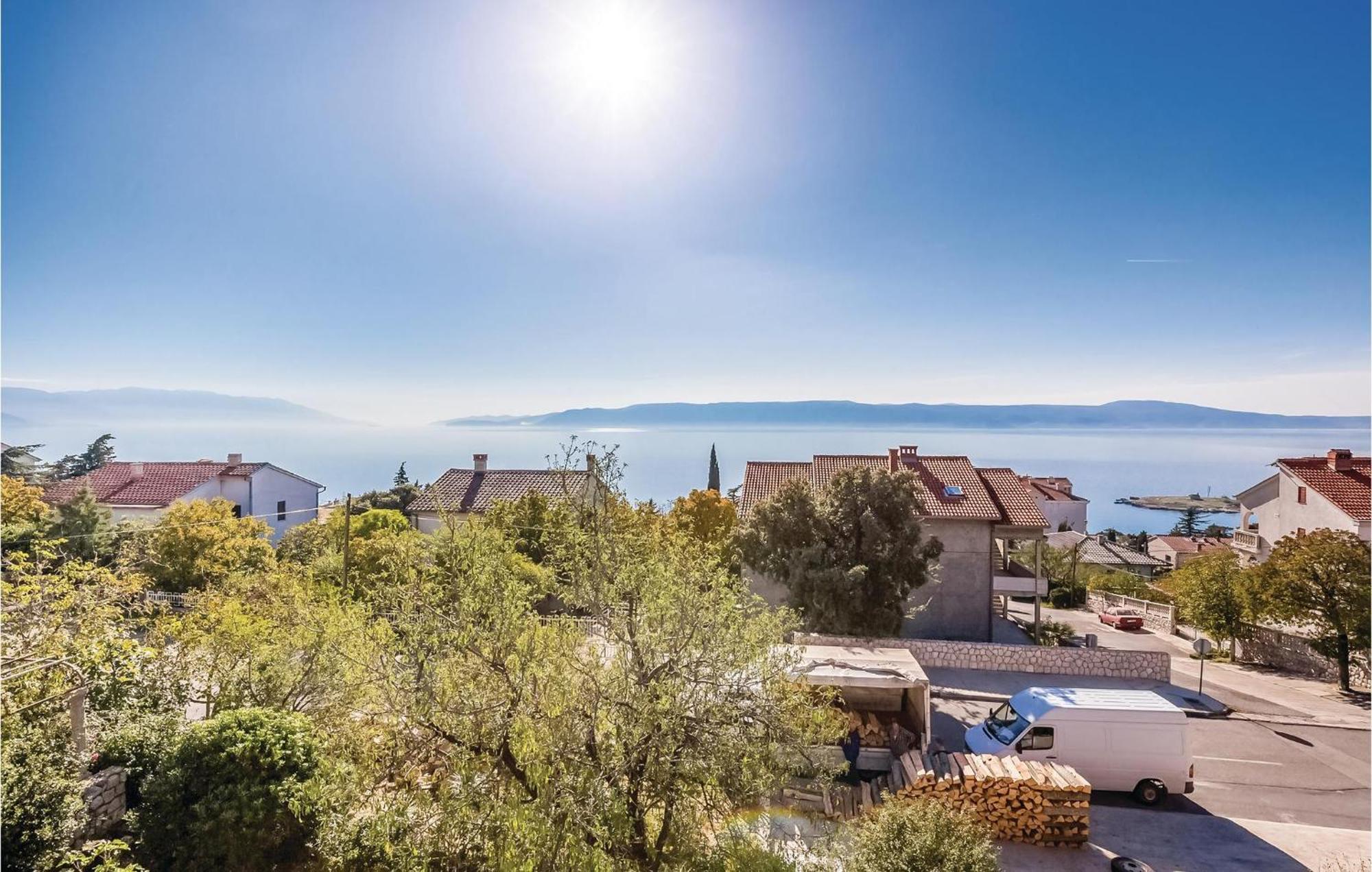 Stunning Apartment In Novi Vinodolski With Wifi Dış mekan fotoğraf