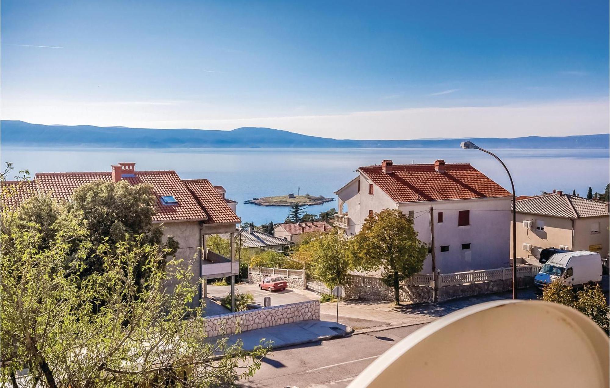 Stunning Apartment In Novi Vinodolski With Wifi Dış mekan fotoğraf