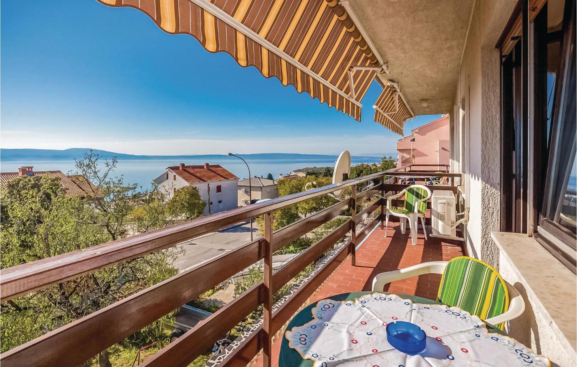Stunning Apartment In Novi Vinodolski With Wifi Dış mekan fotoğraf